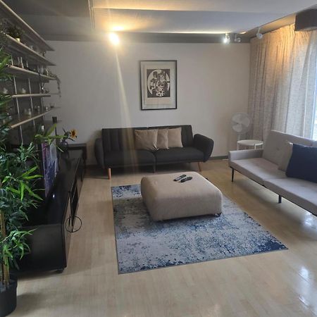 One Bed House In Camden Town Villa London Bagian luar foto