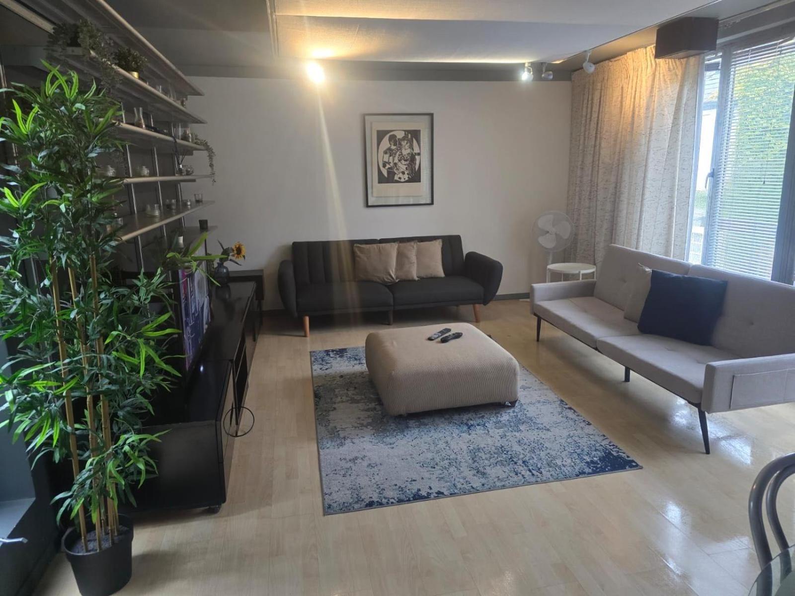 One Bed House In Camden Town Villa London Bagian luar foto